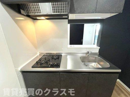 ディアコート高柳のキッチン|階数により床の色に違いがあります