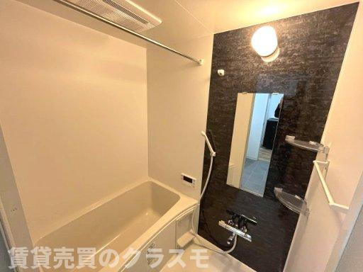 ディアコート高柳の浴室