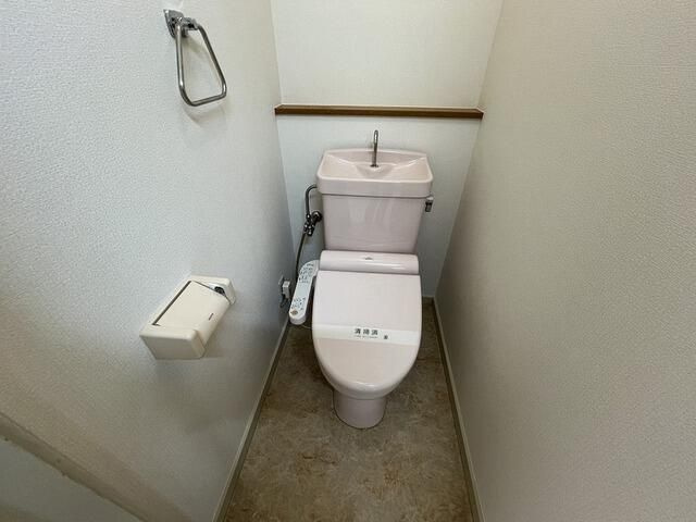 クリスタルローズ梶ヶ谷のトイレ