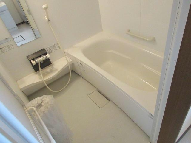 エムエル13の浴室