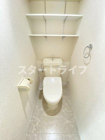 大阪市東淀川区西淡路３丁目の賃貸マンションのトイレ