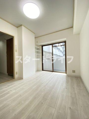 大阪市東淀川区西淡路３丁目の賃貸マンションの寝室