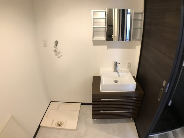 独立洗面化粧台付き☆