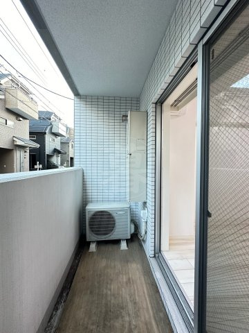 XEBEC京急蒲田 のバルコニー