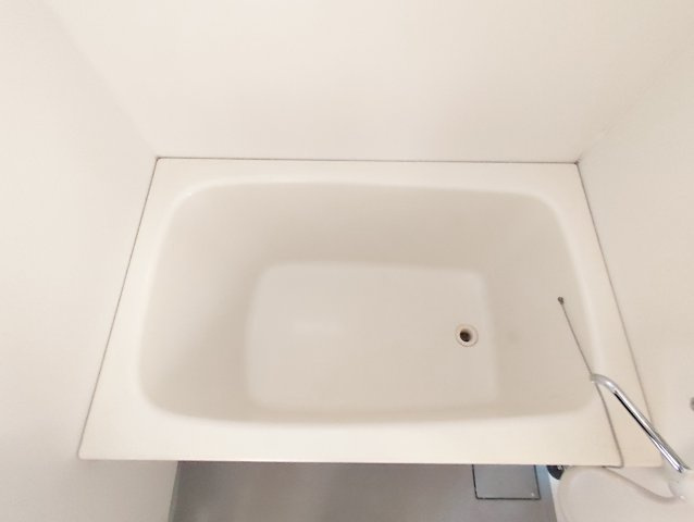 葛飾区新小岩３丁目のアパートの浴室