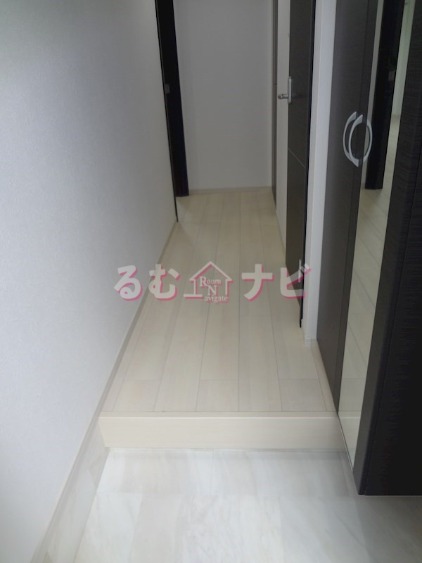 福岡市南区大池１丁目のアパートの玄関