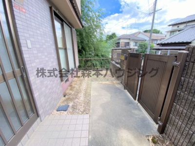 【その他】 | 　枚方市茄子作2丁目戸建貸家 | 駐輪スペースに活用できそうです