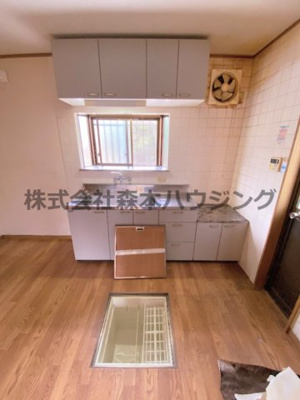 【収納】 | 　枚方市茄子作2丁目戸建貸家 | 床下収納ついてます