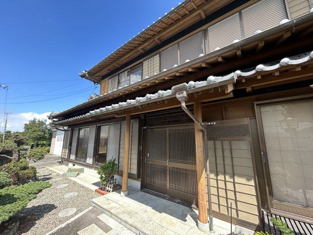 阿南市那賀川町色ケ島民養　中古戸建の外観