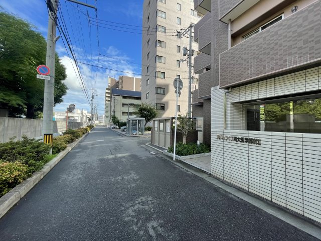 アルファライフ岡大医学部前Ⅱの周辺