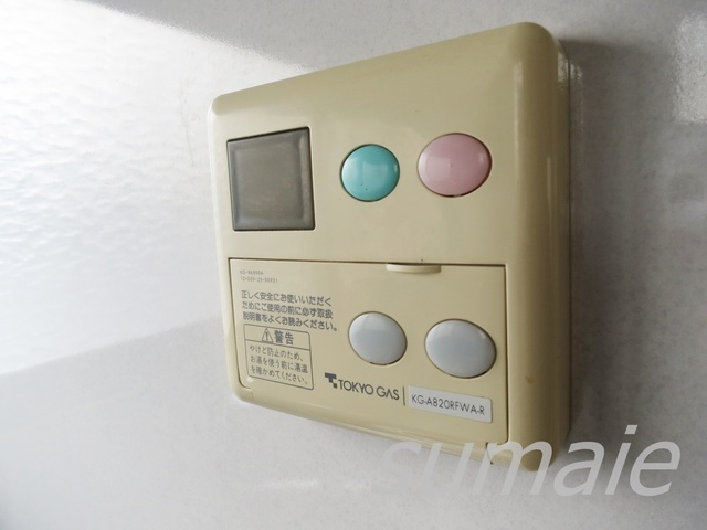 植野コーポの設備|給湯器です☆