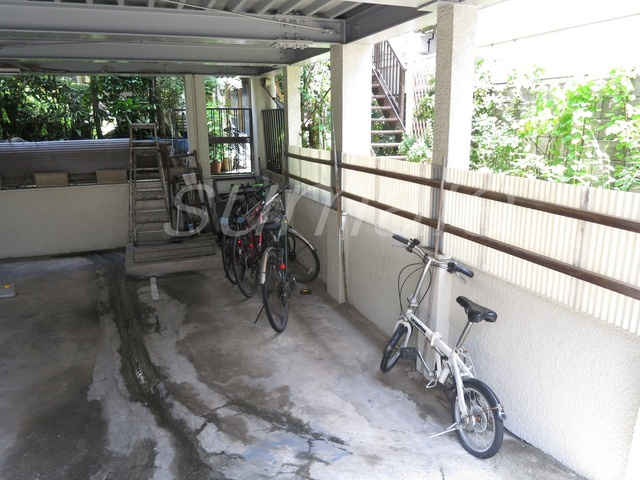 植野コーポのその他共用部分|駐輪場もございます☆