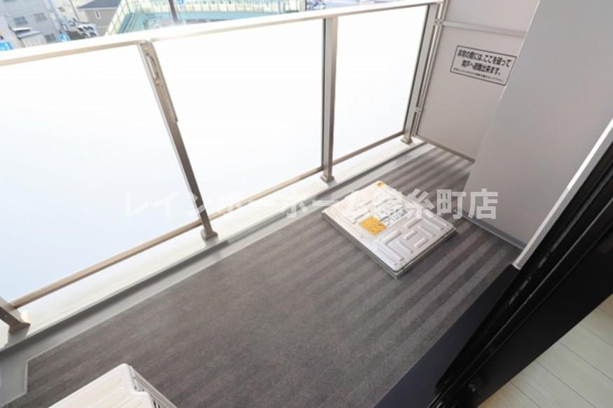 TEC Green Residenceのバルコニー
