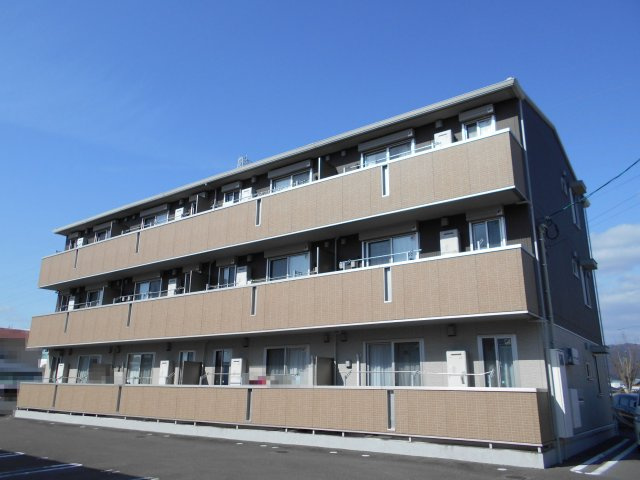 レジデンスKouga A棟の外観