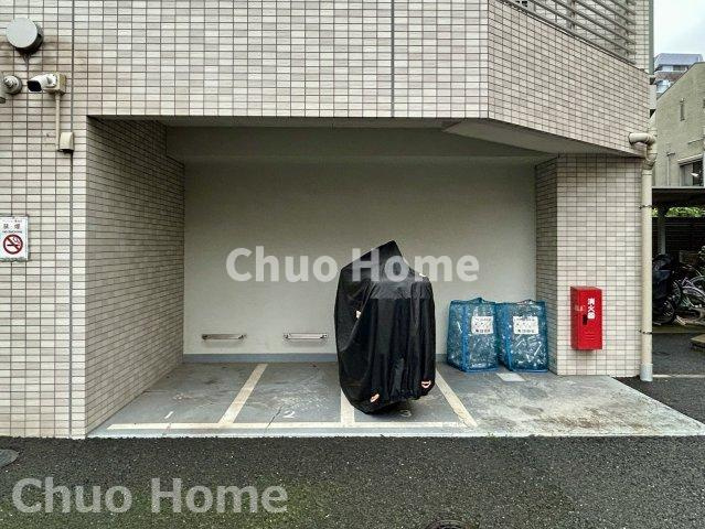プレジール尾久ステーションマークスの駐車場|【バイク置場】最新の空き状況や費用などの詳細は担当スタッフまでお問い合わせください。