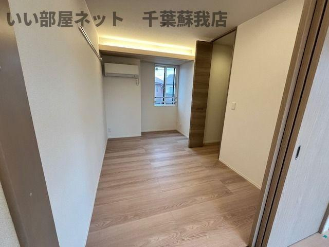 Luminousの寝室|落ち着いた色調の寝室です