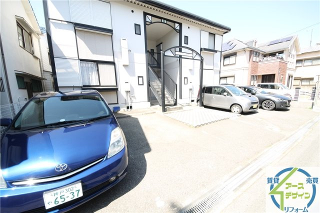 ビバーチェ西明石の駐車場