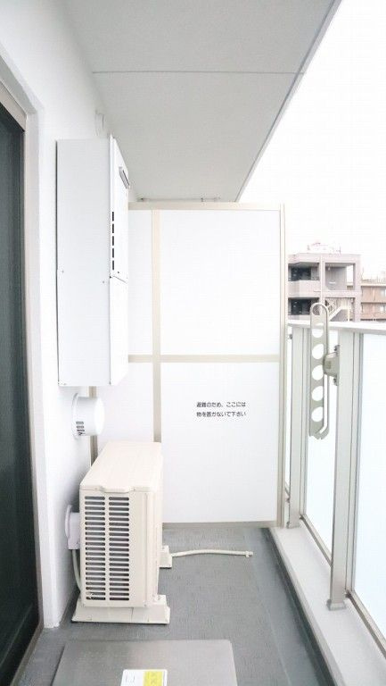 Cleyera　ROKAのバルコニー