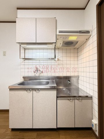 ベルセゾンのキッチン|※反転のお写真です