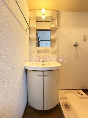 ベルセゾンの洗面所|※反転のお写真です