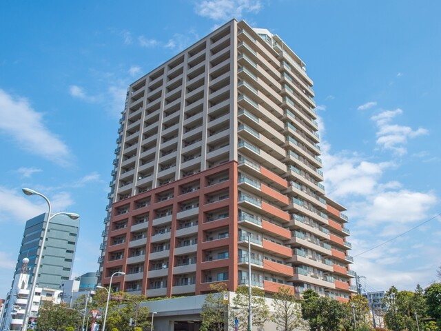 グランドメゾン三軒茶屋の杜の外観|グランドメゾン三軒茶屋の杜４階部分のお部屋は通常仲介手数料５１７万４４００円→０円！さらにキャッシュバック４２万円にて即日現地案内可能です！