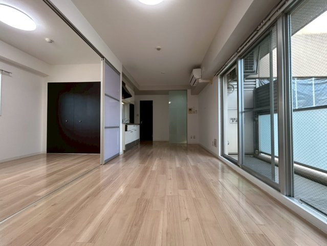 CITY SPIRE難波WESTⅡの居間・リビング