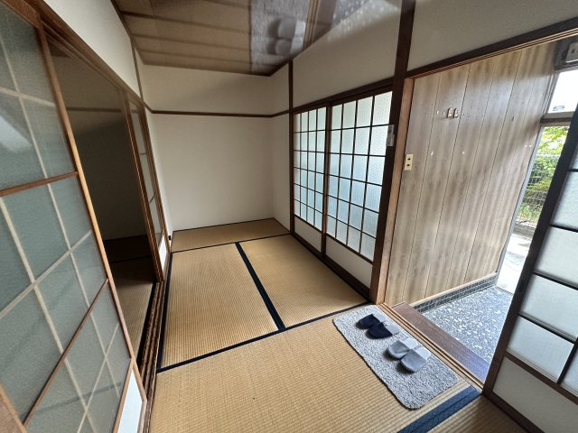 御所コタンの寝室