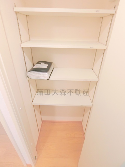 グレイス久が原の収納|廊下の棚収納