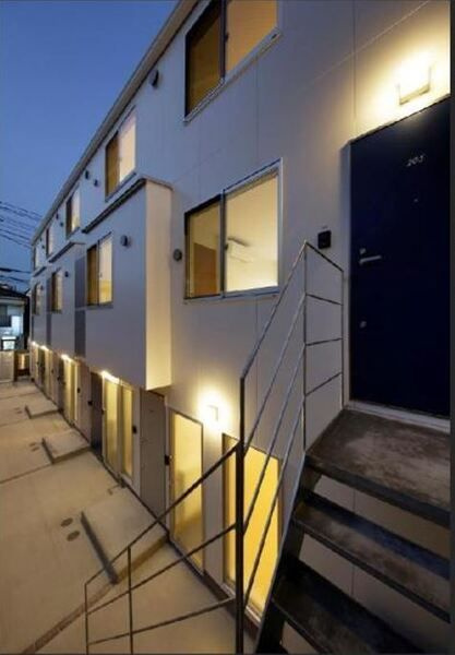 大田区西六郷１丁目のアパートのロビー