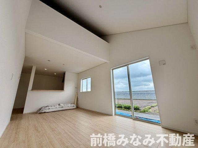【新築平屋】高崎市足門町第9　１号棟(全２棟)　クレイドルガーデン　新築建売分譲の居間・リビング|リビングです
