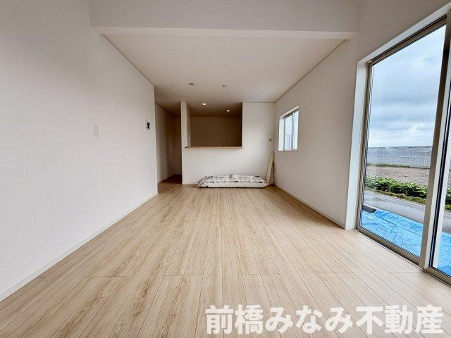 【新築平屋】高崎市足門町第9　１号棟(全２棟)　クレイドルガーデン　新築建売分譲の居間・リビング|使いやすいリビングです