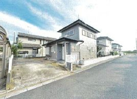 下妻市半谷の外観