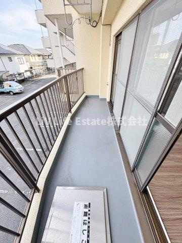 小平市小川町１丁目の賃貸マンションのバルコニー
