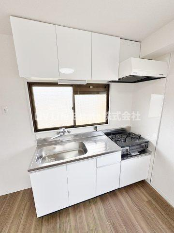 小平市小川町１丁目の賃貸マンションのキッチン