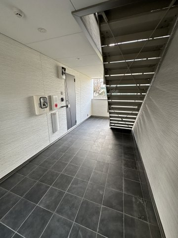 ピースコート登戸Ⅳのロビー