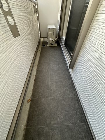 ピースコート登戸Ⅳのバルコニー