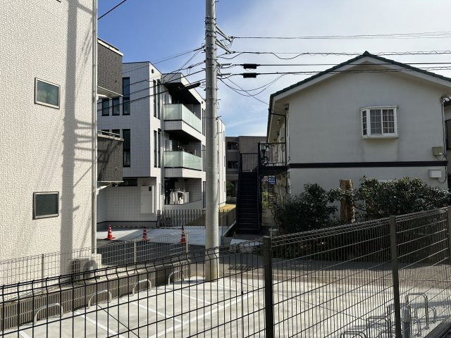 ピースコート登戸Ⅳの外観