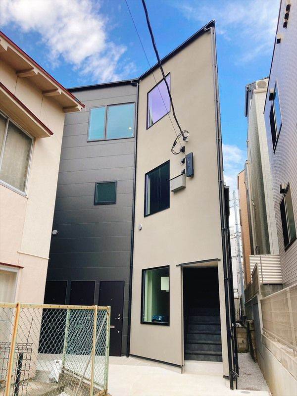 LUORE　HATAGAYA