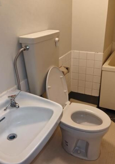 鶯谷永谷マンションのトイレ