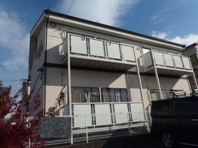 サープラスⅡ二番館 Ａ棟Ｂ棟の外観