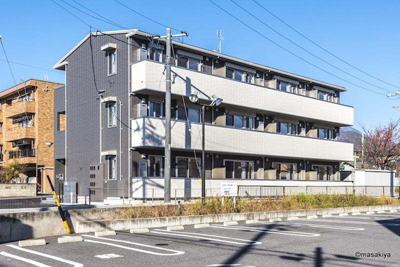 レセンテ塚田