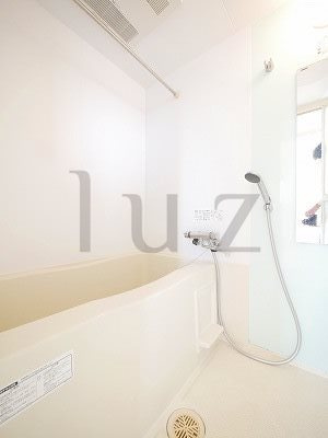 川崎市幸区幸町２丁目の賃貸マンションの浴室