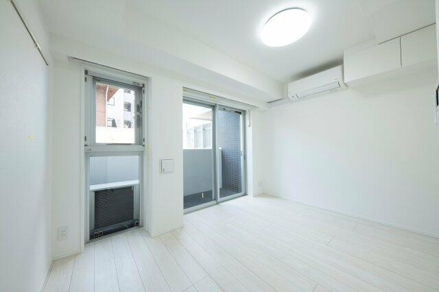 川崎市多摩区宿河原３丁目の賃貸マンションの居間・リビング