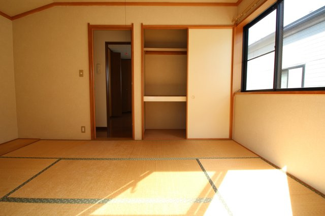 二子一丁目貸家の和室
