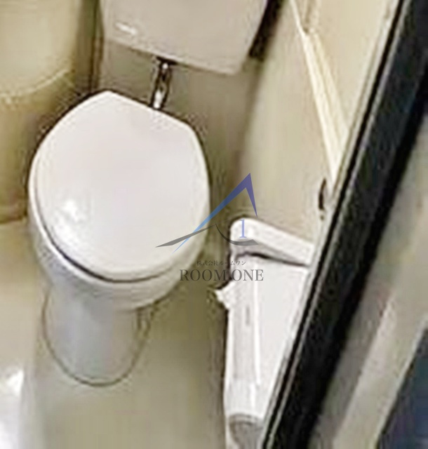 日本橋ロイヤルプラザのトイレ|トイレです。