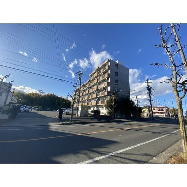URBAN STAGE SHAMROCKの駐車場