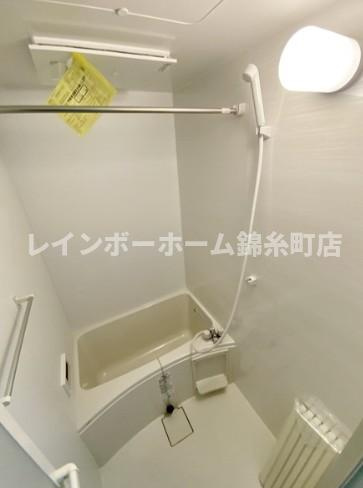 シャルム・ドゥ・プランドールⅡの浴室