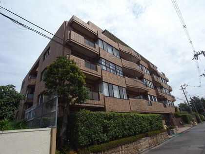 パレ豊中北桜塚の外観|外観は落ち着いています