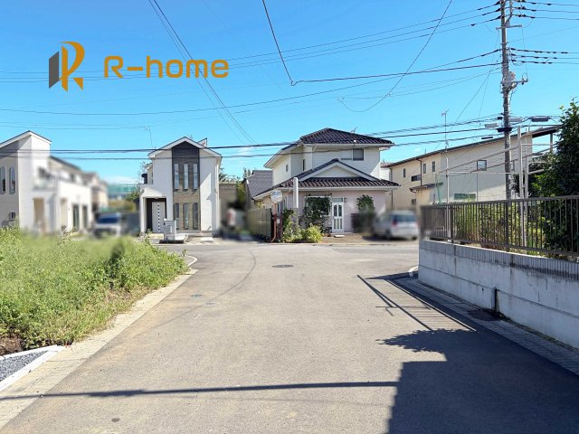 水戸市東前町5期　新築戸建て　1号棟の前面道路含む現地写真|堂々！建物完成♪実際のお部屋をご見学可能です♪
ご見学が一番の資料！お気軽にお問い合わせ下さい♪