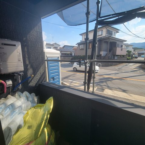 プライマリー花畑の玄関